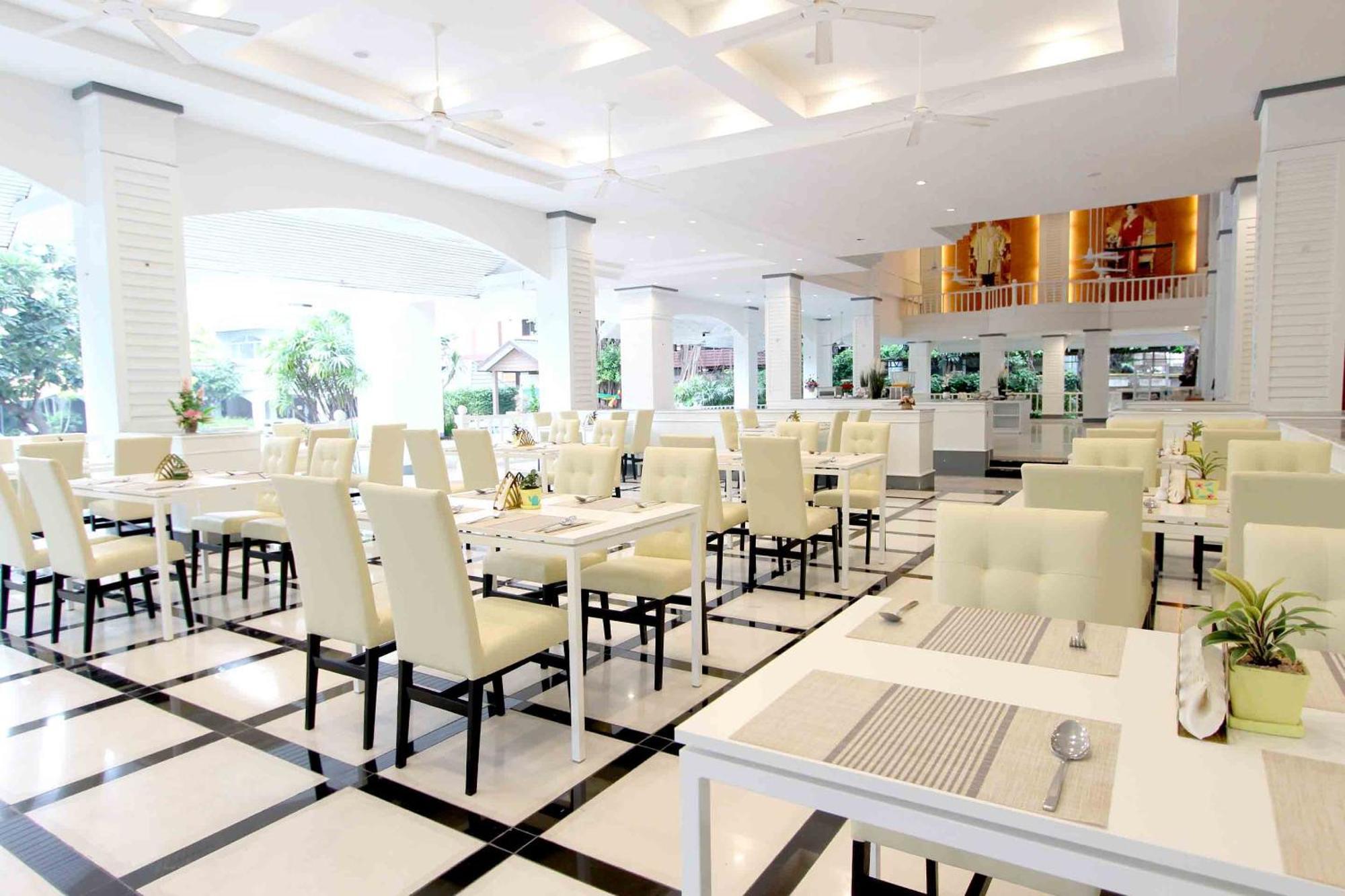 Pooh Beach Resort & Spa Jomtien Beach Eksteriør billede